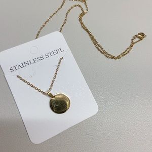 GOLD STAINLESS STEEL NECKLACE CIRCLE PENDANT MINIMAL BRAND NEW